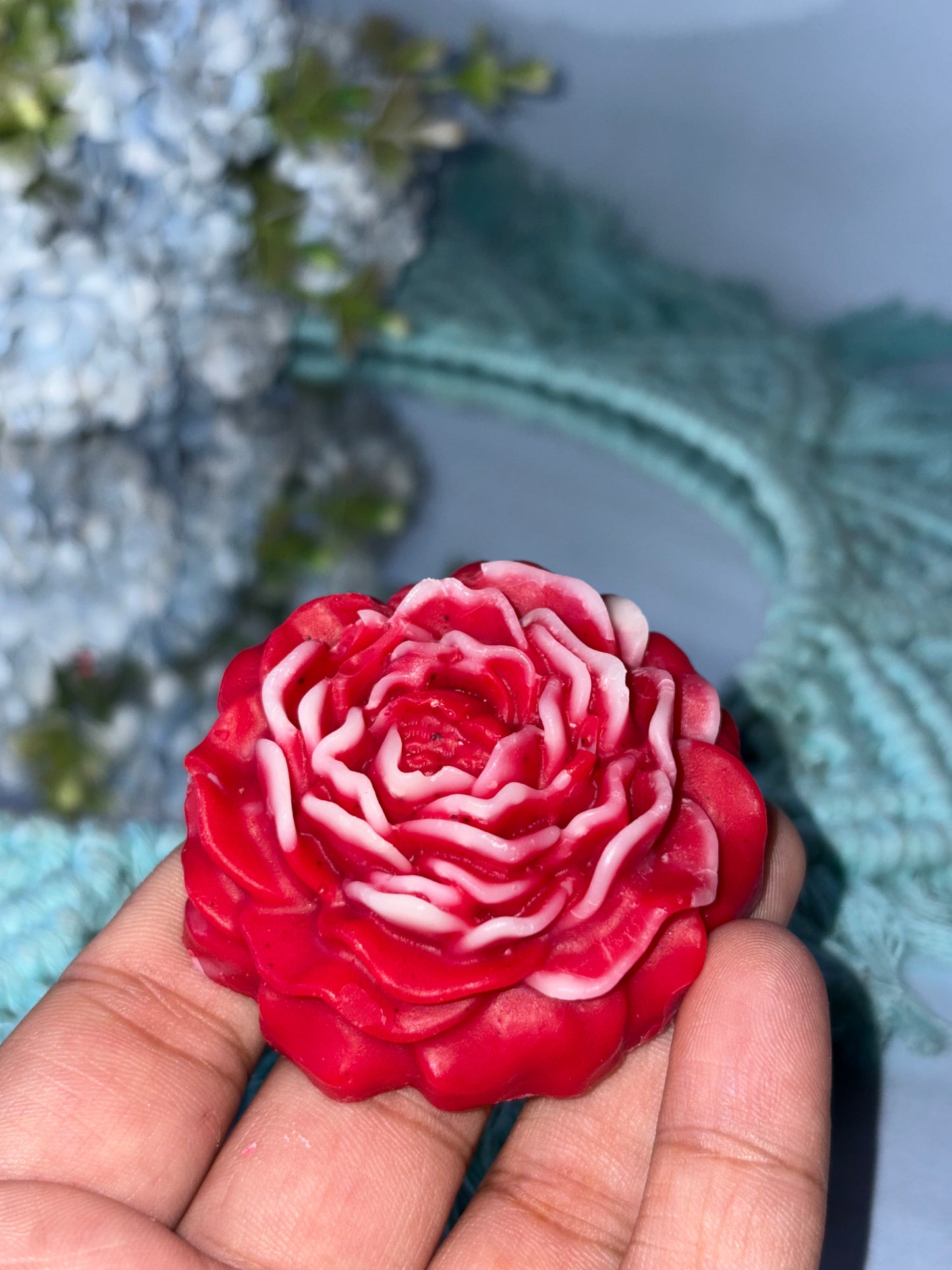 Peony Blossom Candle β Elegant Fragrance in Bloom