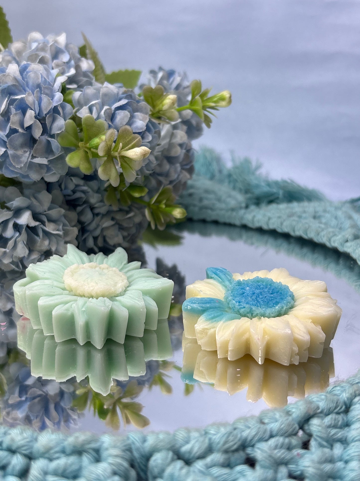 Floating Sunshine – Sunflower Candles Set Of 2