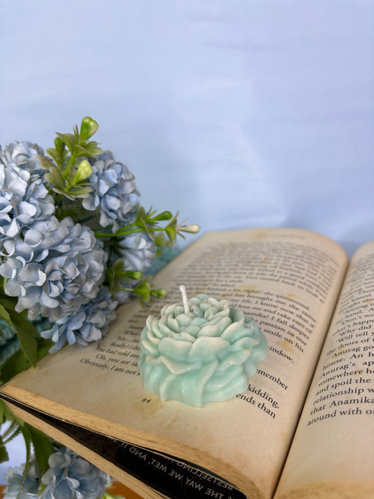 Peony Blossom Candle – Elegant Fragrance in Bloom