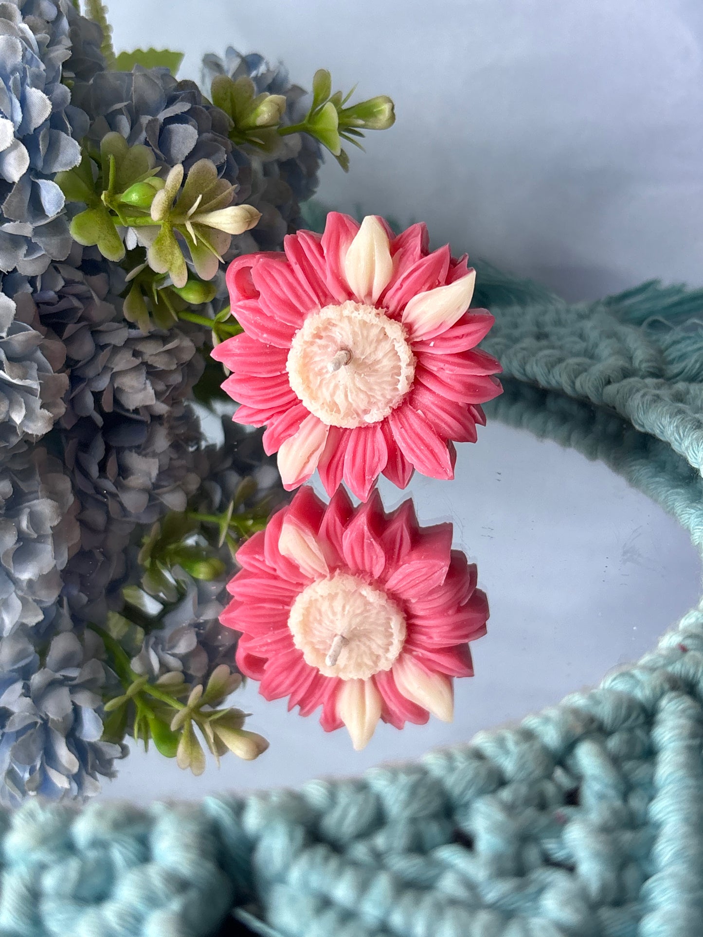Floating Sunshine – Sunflower Candles Set Of 2