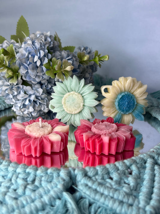 Floating Sunshine – Sunflower Candles Set Of 2