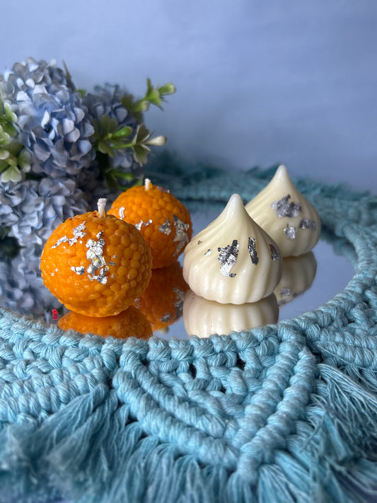Festive Sweet Treat Candle Combo – 2 Modaks + 2 Motichoor Laddoos (Set of 4)