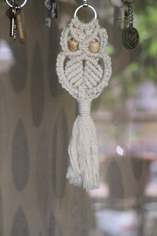 Pocket-Sized Wisdom – Macrame Owl Keychain